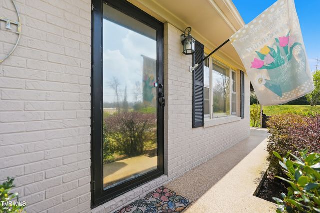 1211 Oakdell Court, Johnson City, TN 37604