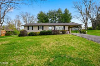 1211 Oakdell Court, Johnson City, TN 37604