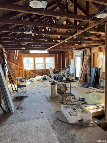 1123 S MAXWELL Road, Peoria, IL 61607