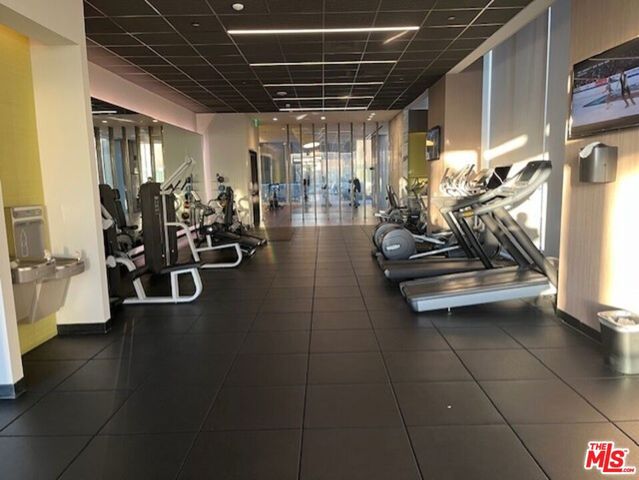 889 Francisco Street 710, Los Angeles, CA 90017