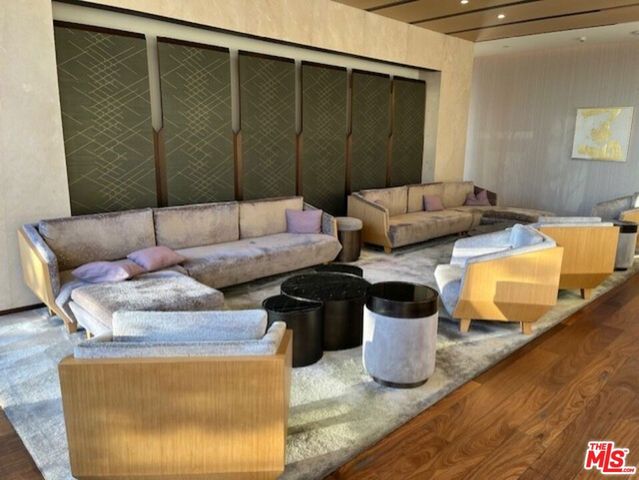 889 Francisco Street 710, Los Angeles, CA 90017