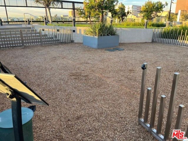 889 Francisco Street 710, Los Angeles, CA 90017