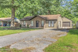 2919 Normandy Drive, Horn Lake, MS 38637