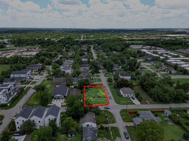 7207 Conley Street, Houston, TX 77021