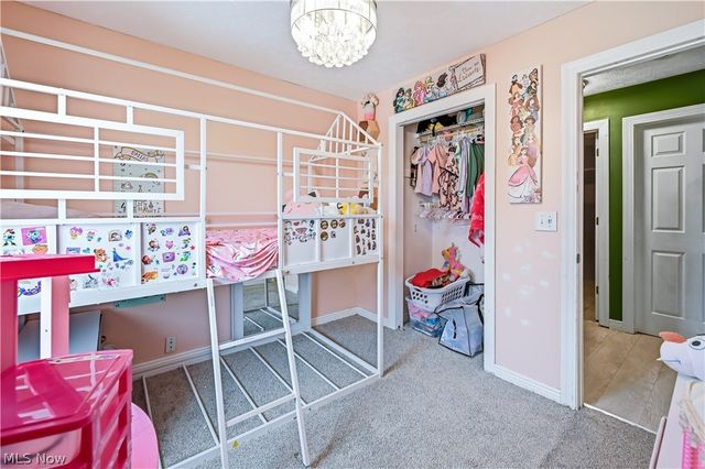 465 S Colonial Drive, Cortland, OH 44410