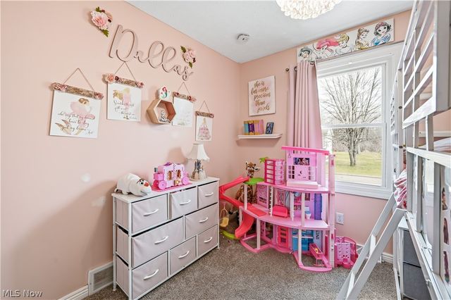 465 S Colonial Drive, Cortland, OH 44410