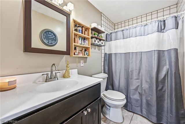 465 S Colonial Drive, Cortland, OH 44410