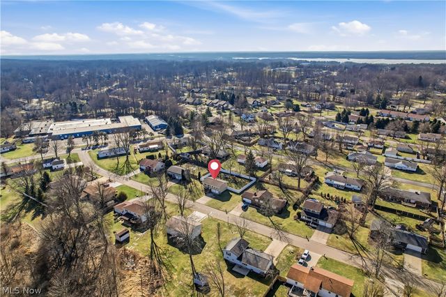 465 S Colonial Drive, Cortland, OH 44410