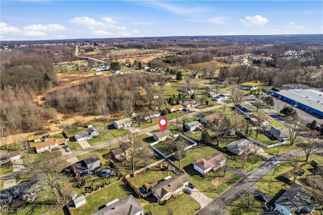 465 S Colonial Drive, Cortland, OH 44410