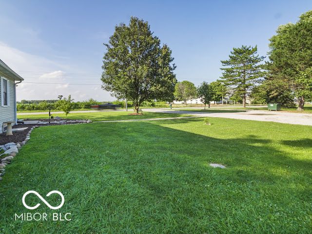 7519 W US 36 Highway W, Coatesville, IN 46121