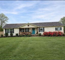 11560 mcclimansville Cemetery Road, Mount Sterling, OH 43143