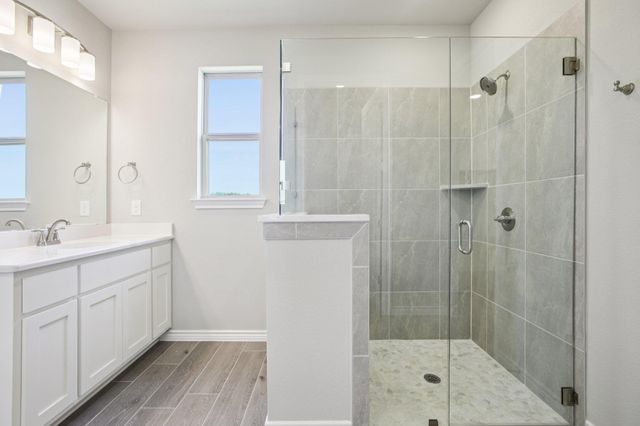 132 Antoinette WAY, San Marcos, TX 78666