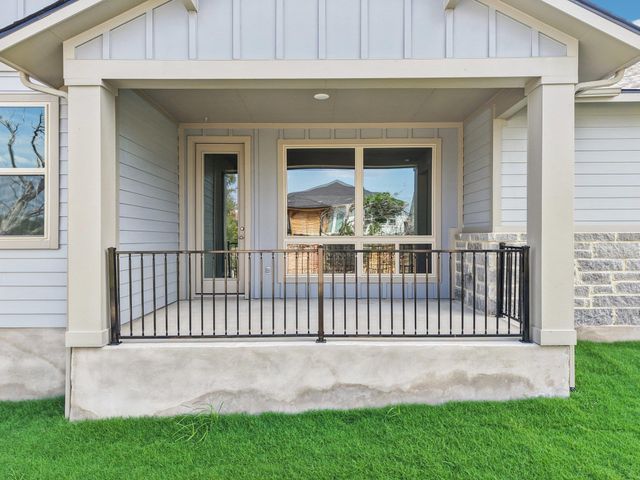 132 Antoinette WAY, San Marcos, TX 78666