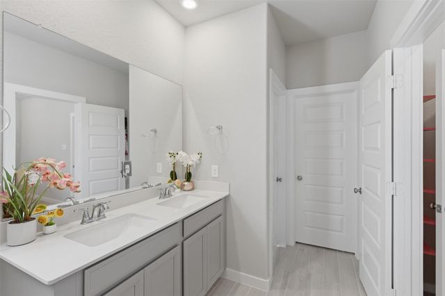 9946 Storehouse Drive, Houston, TX 77080