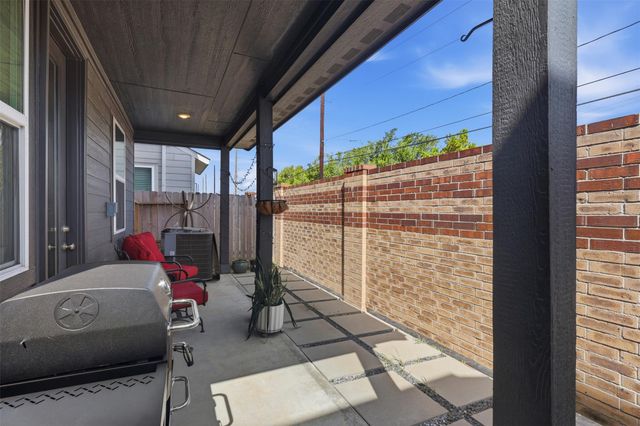 9946 Storehouse Drive, Houston, TX 77080