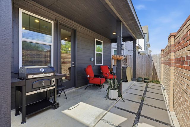 9946 Storehouse Drive, Houston, TX 77080