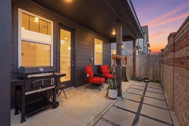 9946 Storehouse Drive, Houston, TX 77080