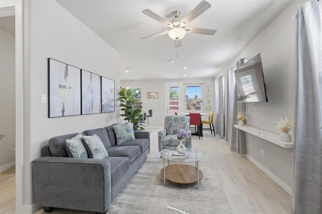 9946 Storehouse Drive, Houston, TX 77080