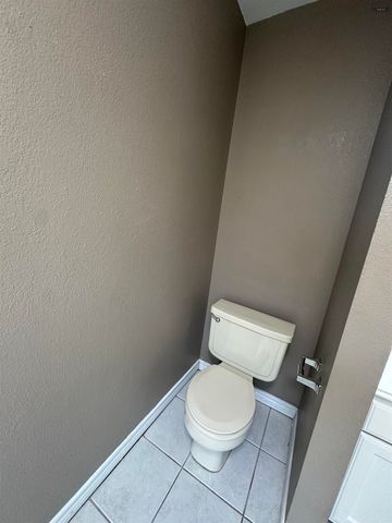 5123 RIDGECREST DRIVE, Wichita Falls, TX 76310