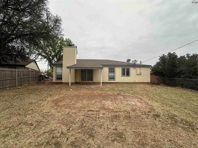 5123 RIDGECREST DRIVE, Wichita Falls, TX 76310