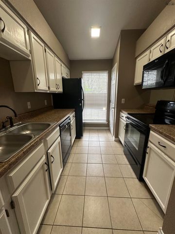 5123 RIDGECREST DRIVE, Wichita Falls, TX 76310