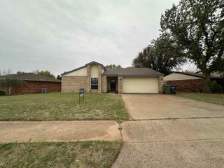 5123 RIDGECREST DRIVE, Wichita Falls, TX 76310