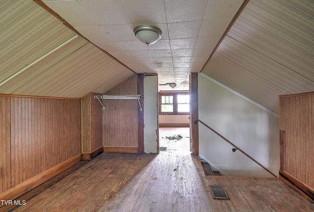 900 Fairview Avenue, Kingsport, TN 37660