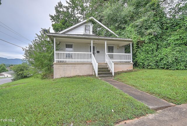900 Fairview Avenue, Kingsport, TN 37660