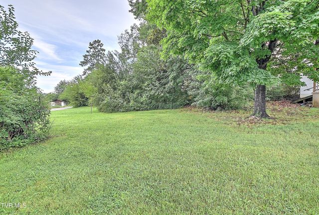 900 Fairview Avenue, Kingsport, TN 37660
