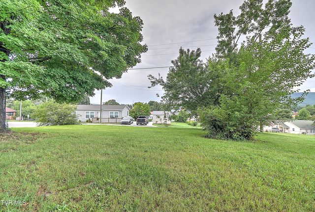 900 Fairview Avenue, Kingsport, TN 37660