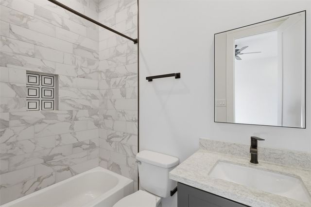2213 Francis Street, Houston, TX 77004