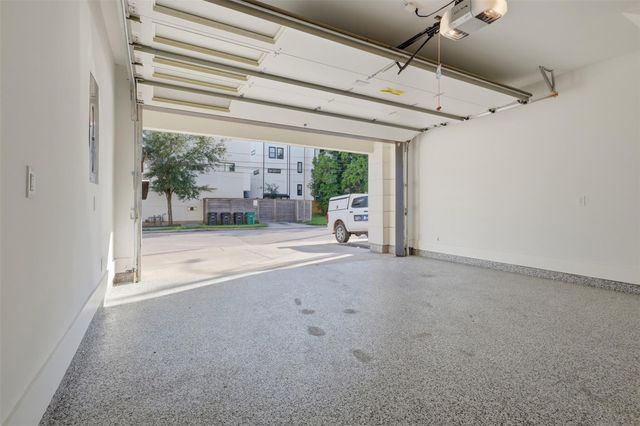 2213 Francis Street, Houston, TX 77004