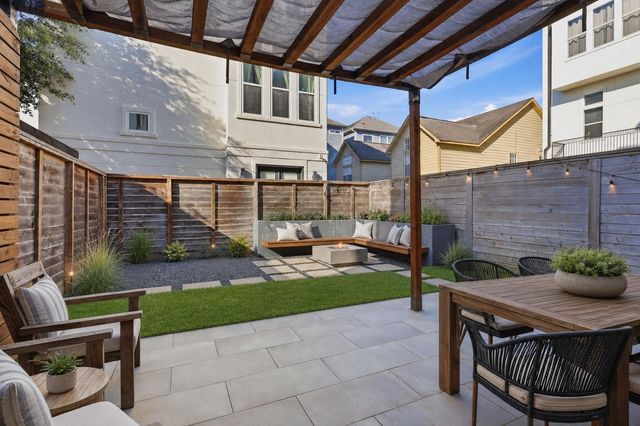 2213 Francis Street, Houston, TX 77004