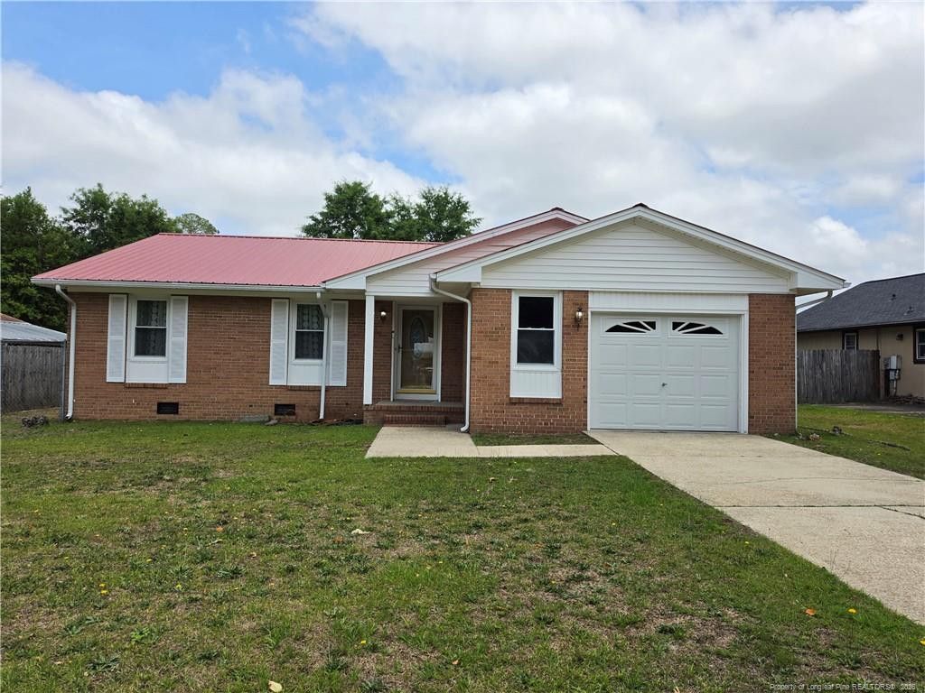 207 Duncan Road, Spring Lake, NC 28390