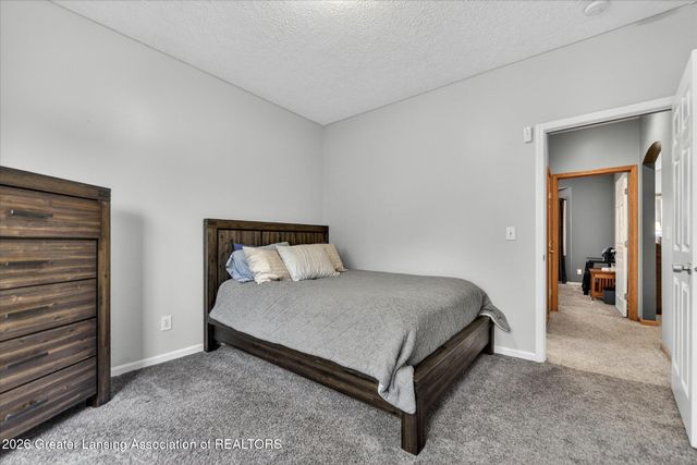 5553 Wild Iris, Haslett, MI 48840