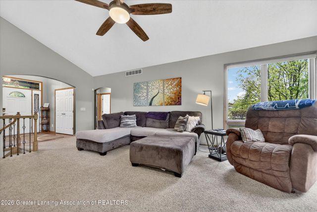 5553 Wild Iris, Haslett, MI 48840
