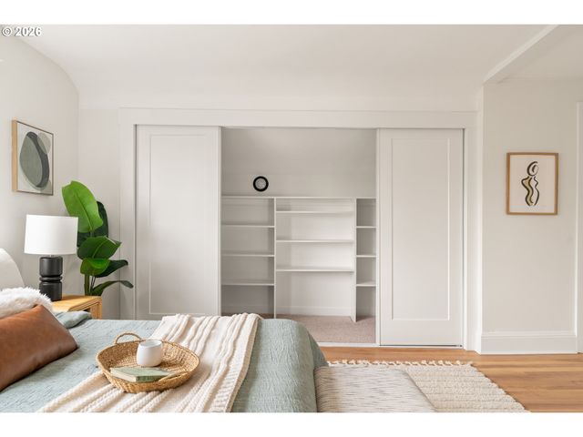 3976 Ne 12TH Ave, Portland, OR 97212