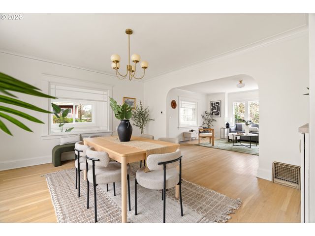 3976 Ne 12TH Ave, Portland, OR 97212