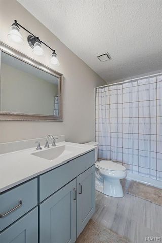 13376 East Lane, Mehlville, MO 63128