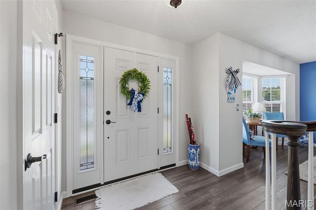13376 East Lane, Mehlville, MO 63128
