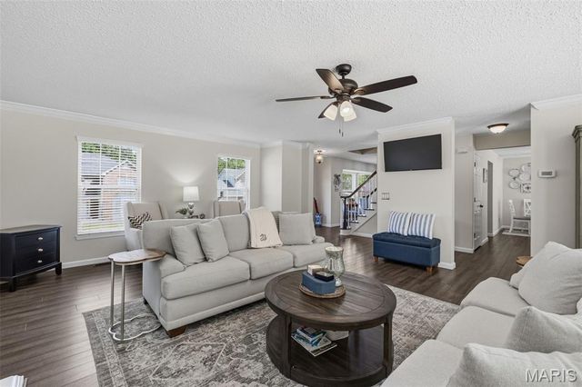 13376 East Lane, Mehlville, MO 63128