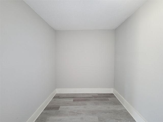 5835 Kenilwood Drive, Houston, TX 77033