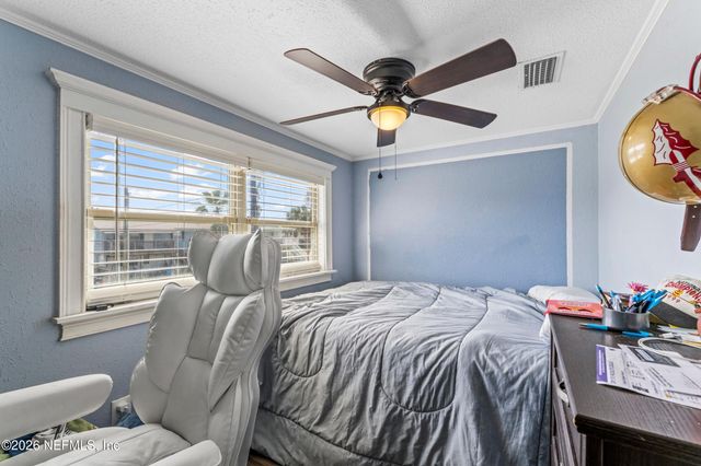 823 N FLETCHER Avenue, Fernandina Beach, FL 32034