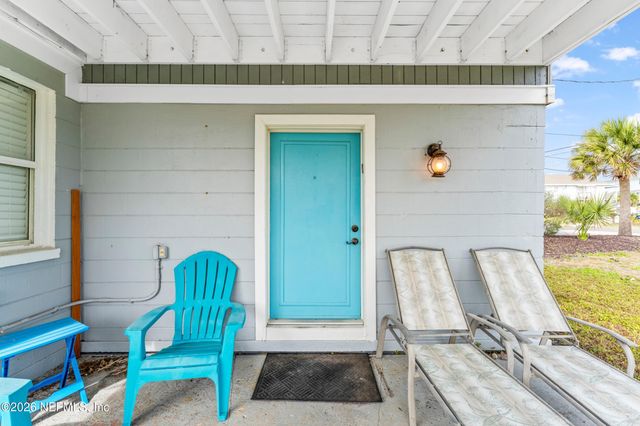 823 N FLETCHER Avenue, Fernandina Beach, FL 32034