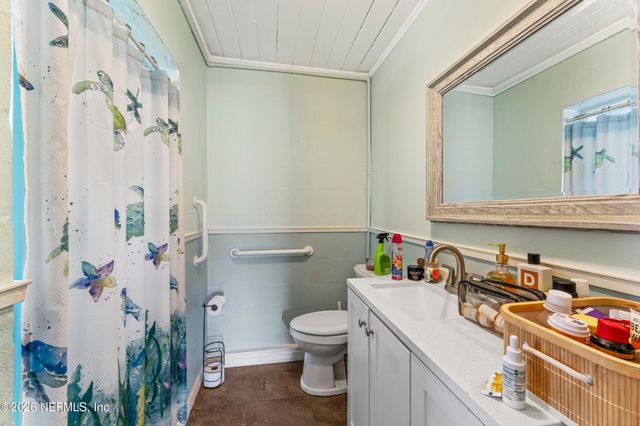 823 N FLETCHER Avenue, Fernandina Beach, FL 32034