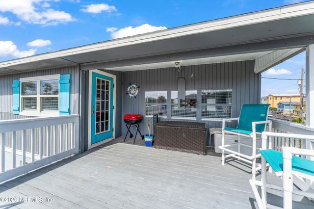 823 N FLETCHER Avenue, Fernandina Beach, FL 32034