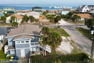 823 N FLETCHER Avenue, Fernandina Beach, FL 32034