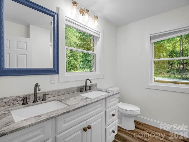 106 Bobwhite Avenue, Lake Lure, NC 28746