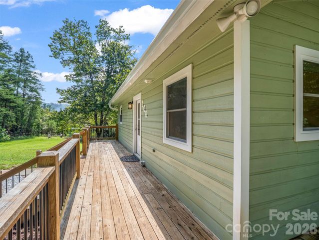 106 Bobwhite Avenue, Lake Lure, NC 28746