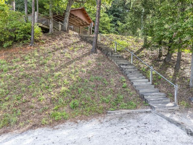 106 Bobwhite Avenue, Lake Lure, NC 28746